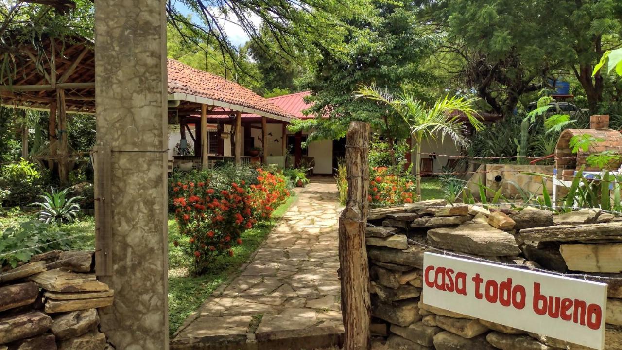 Casa Todo Bueno Bed & Breakfast Transito Exterior photo