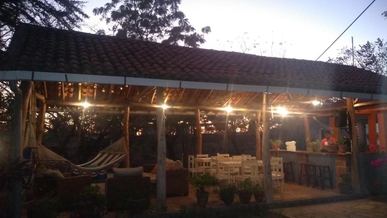 Casa Todo Bueno Bed & Breakfast Transito Exterior photo