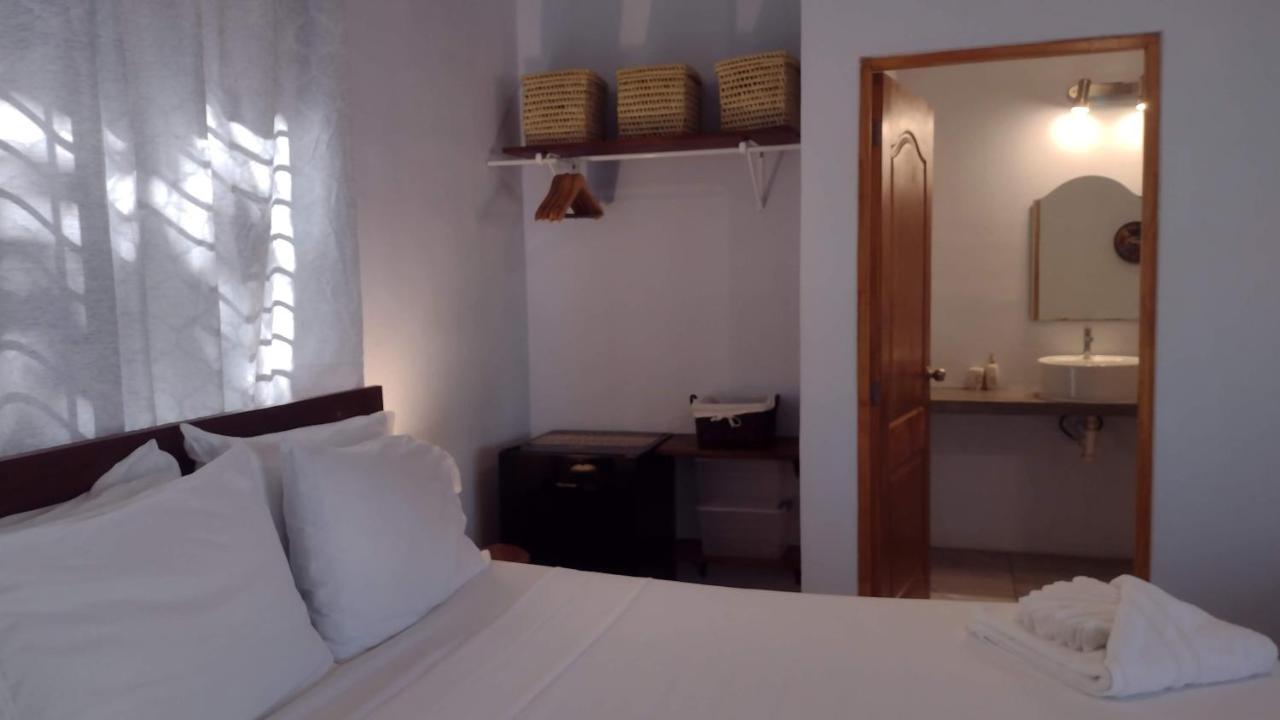 Casa Todo Bueno Bed & Breakfast Transito Exterior photo